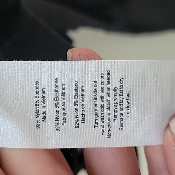 Alo Yoga Bandage Tribe Long Sleeve Top M Black - Picture 10 of 13